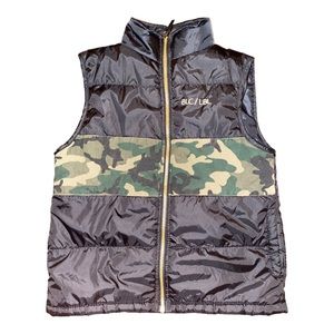 Black Label Boy’s Camo Vest.